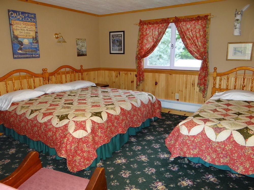 Blue Gentian Lodge At Magic Mountain Londonderry Exterior photo